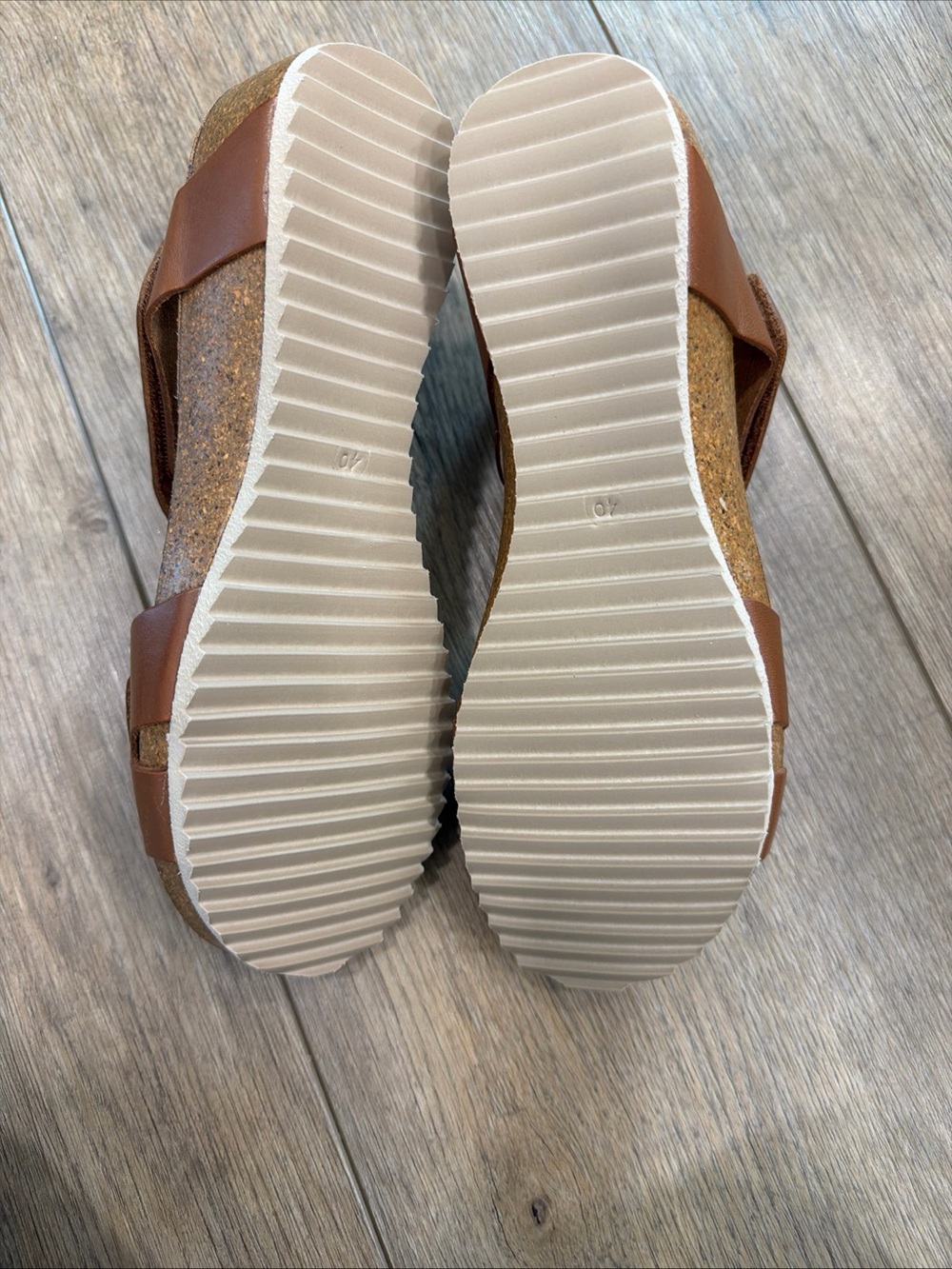 Eric Michael Brown Leather Slingback Sandals - Picture 8 of 8